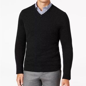 Men’s Luxurious Cashmere Black V-Neck Sweater